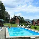 Feriehus комплекс котеджів 