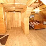 Holiday home комплекс котеджів 