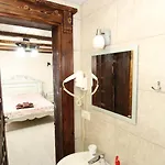 Holiday home комплекс котеджів 
