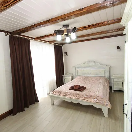 комплекс котеджів 