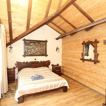 펜션 комплекс котеджів 