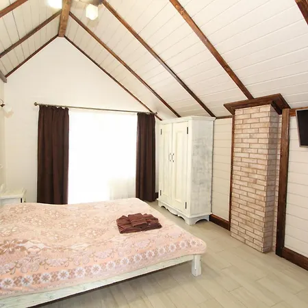 комплекс котеджів 