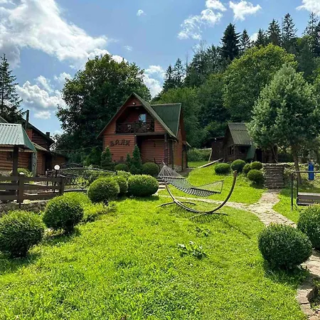 комплекс котеджів 