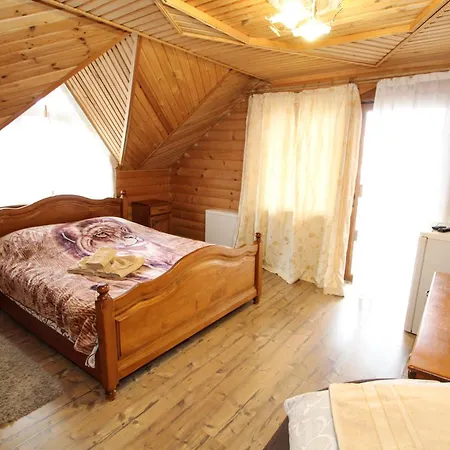 комплекс котеджів 