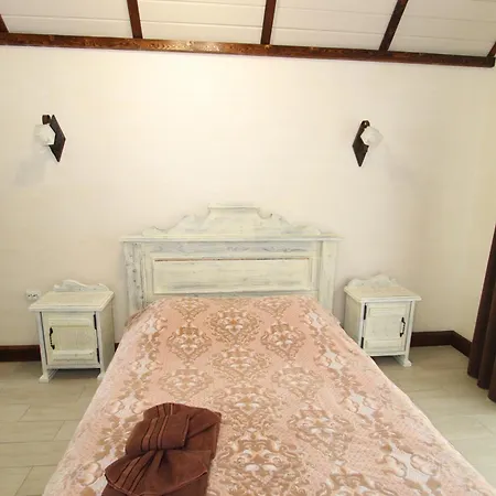 комплекс котеджів 