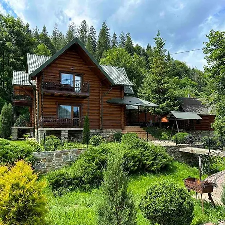 комплекс котеджів 